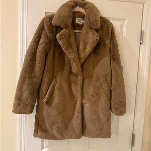 Princess Polly Plush Teddy Jacket in Brown